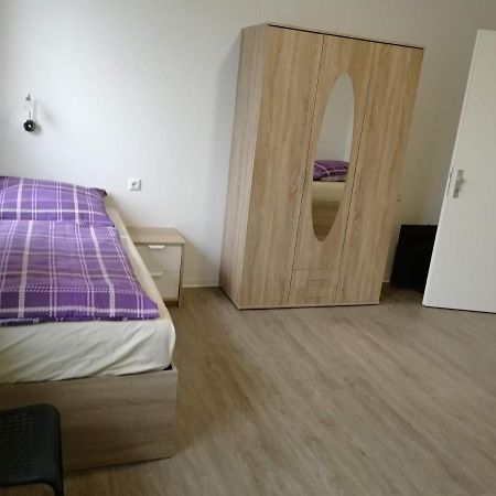 Haupthaus Moeblierte Zimmer Mit Eigenem Bad Uelzen Dış mekan fotoğraf